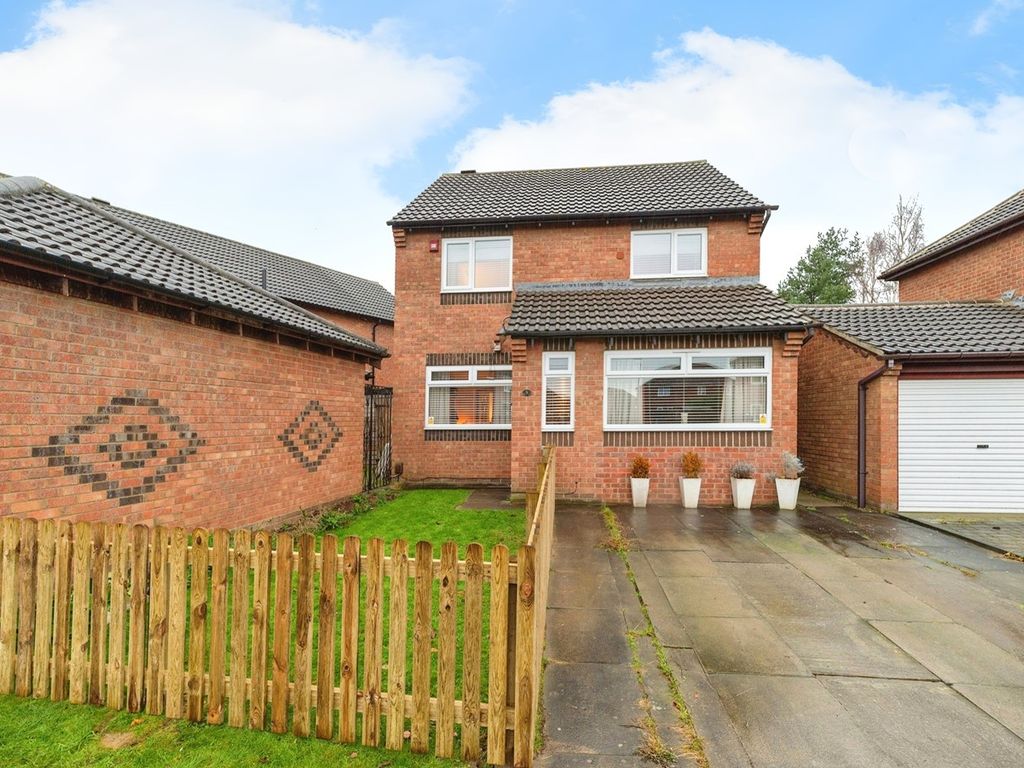 3 bed detached house for sale in Etton Road, Billingham TS23, £205,000