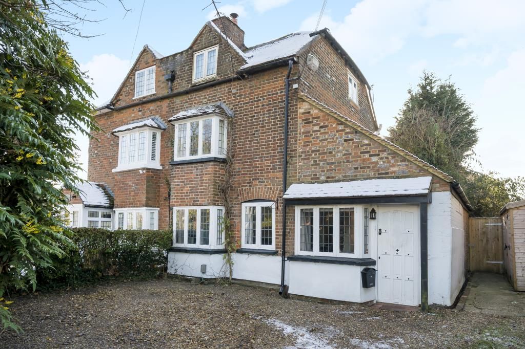 2 bed semidetached house for sale in Amersham, Buckinghamshire HP7