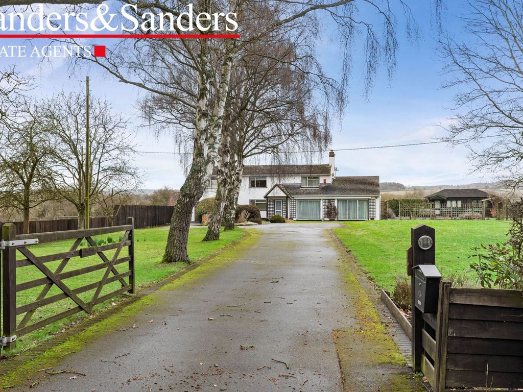 4 bed detached house for sale in Alcester Heath, Alcester B49 Zoopla