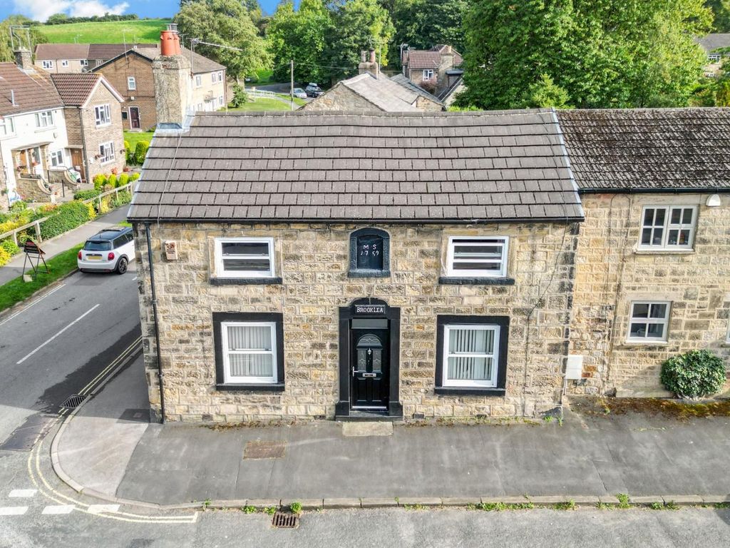 3 bed property for sale in Main Street, Thorner, Leeds LS14, £350,000