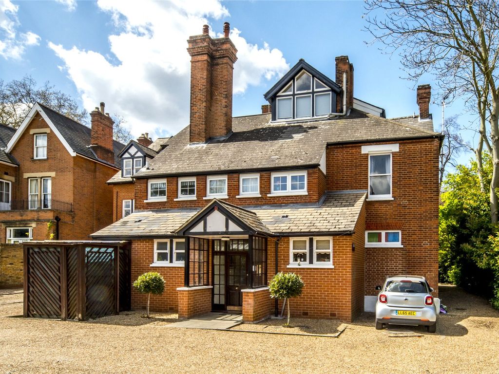 2 bed flat to rent in Kew Road, Kew, Richmond, Surrey TW9, £1,650 pcm