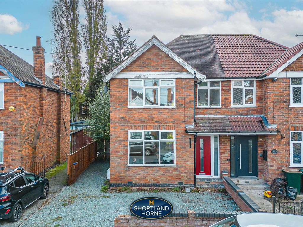 3 bed semidetached house for sale in Meschines Street, Cheylesmore