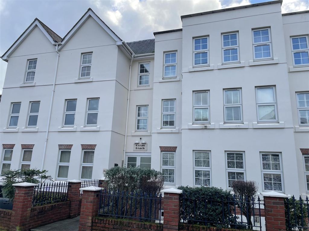 2 bed flat for sale in Carlton Road South, Weymouth DT4 Zoopla