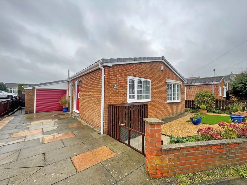 3 bed bungalow for sale in The Pines, Greenside, Ryton NE40 Zoopla