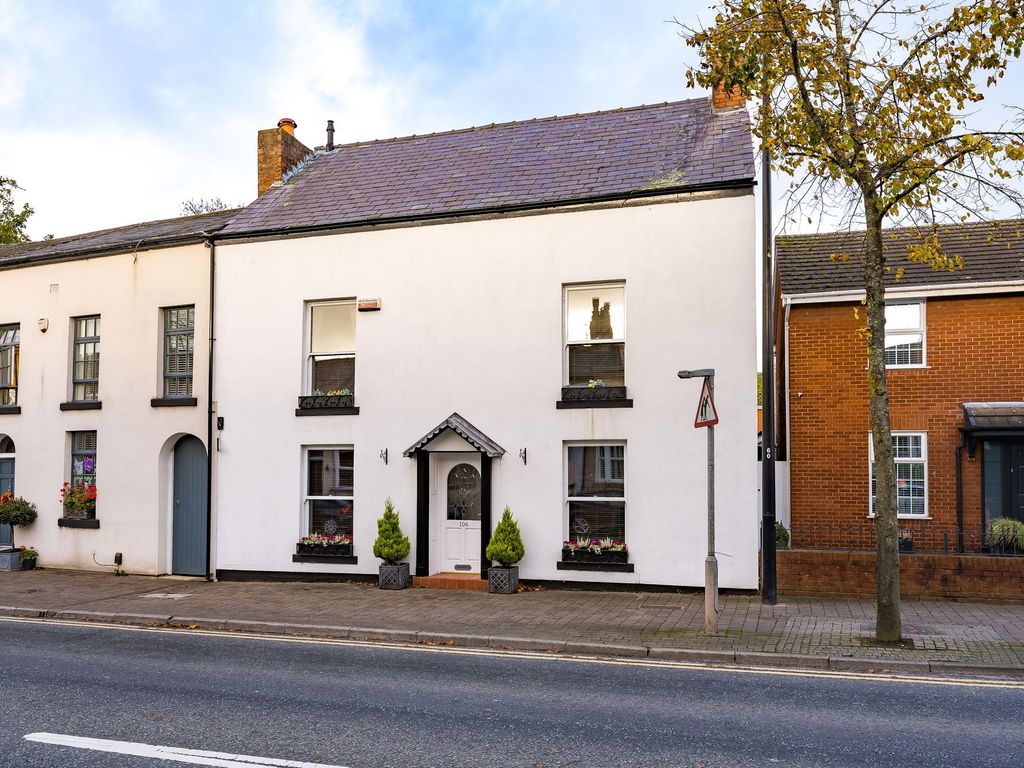 4 bed terraced house for sale in High Street, NewtonLeWillows WA12, £