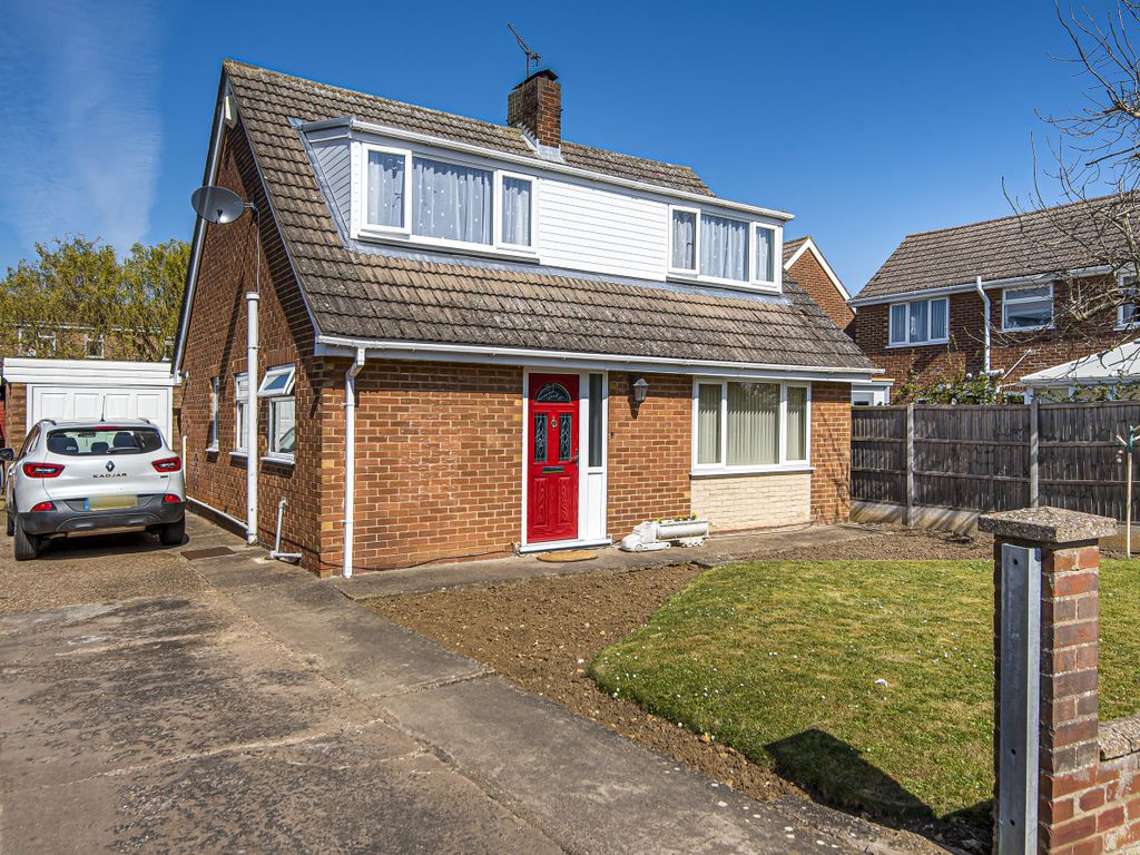 3 bed bungalow for sale in Minster Drive, Cherry Willingham LN3 Zoopla