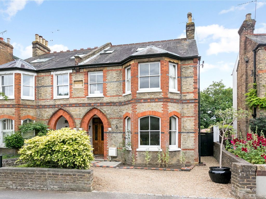 5 bed semidetached house for sale in Clarence Road, Windsor, Berkshire