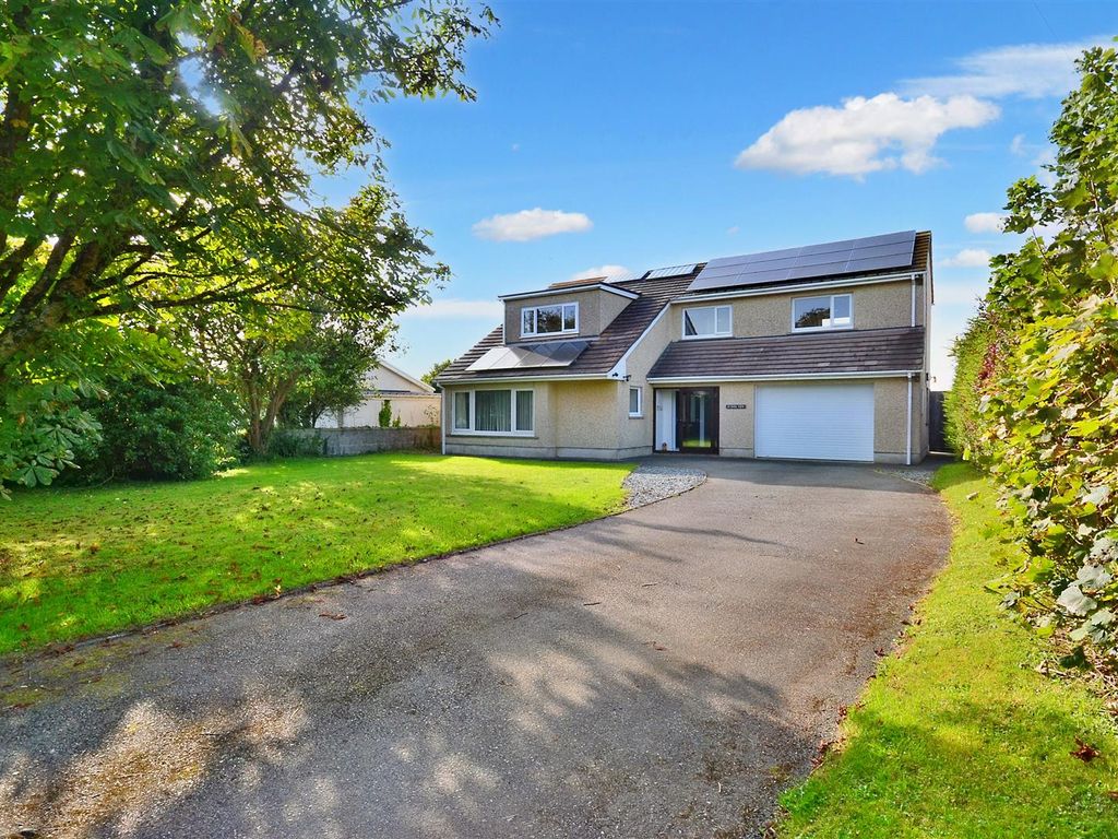 4 bed detached house for sale in Park View, Tiers Cross, Haverfordwest