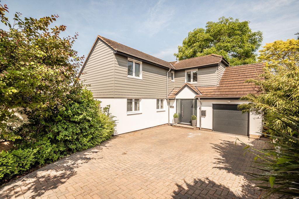 5 bed detached house for sale in Fulford Way, Woodbury, Exeter, Devon