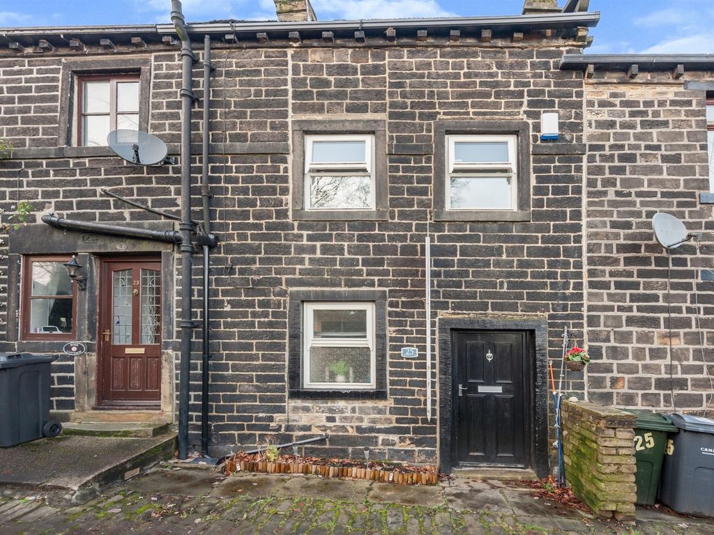 Henderson Place, Bradford BD6  