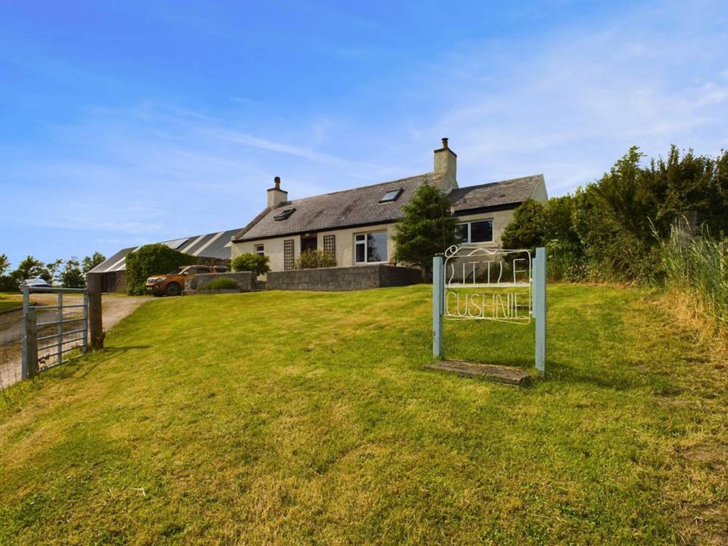 4 bed cottage for sale in Gamrie, Banff AB45, £250,000 Zoopla