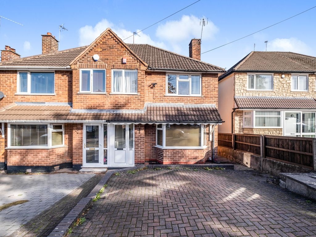 3 bed semidetached house for sale in Raeburn Road, Birmingham B43 Zoopla