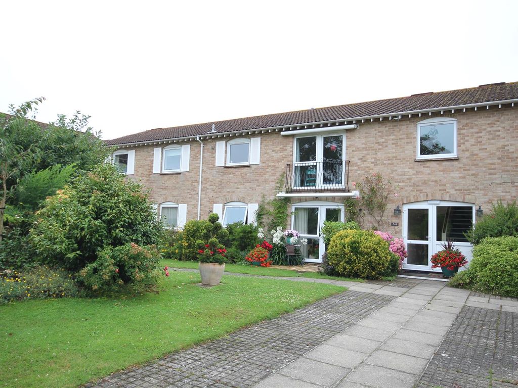 3 bed flat to rent in The Cloisters, Belmore Lane, Lymington SO41 Zoopla
