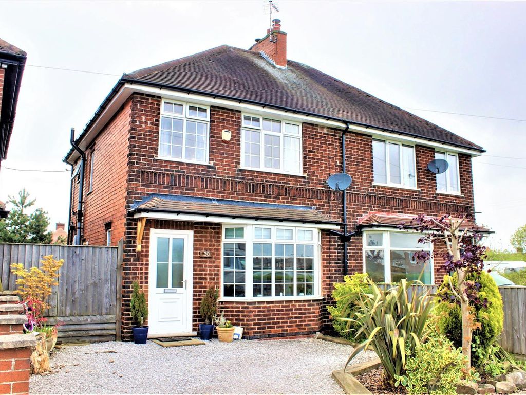 3 bed semidetached house for sale in Mansfield Road, Bolsover