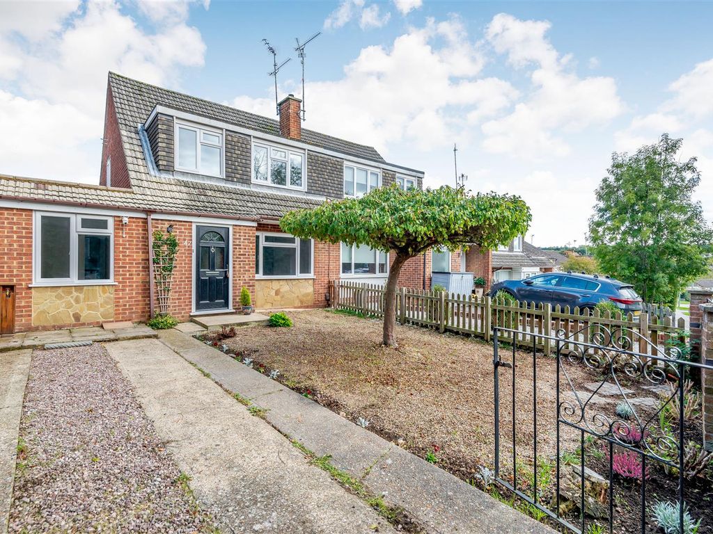 4 bed semidetached house for sale in Spot Lane, Bearsted, Maidstone