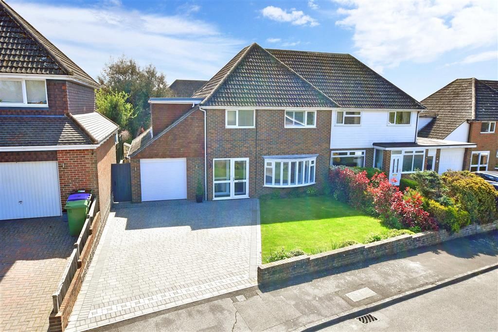 3 bed semidetached house for sale in Harpswood Lane, Saltwood, Hythe