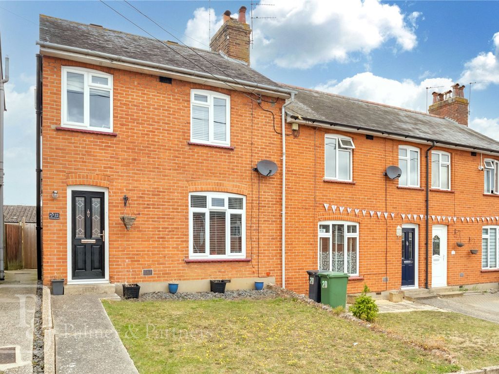 3 bed end terrace house for sale in Windmill Road, Halstead, Essex CO9