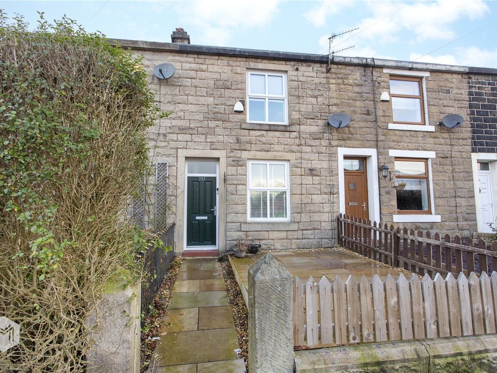 2 bed terraced house to rent in Bolton Road West, Ramsbottom, Bury