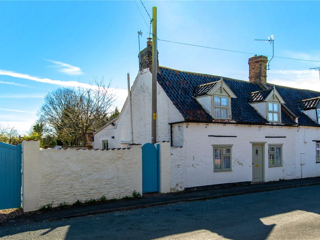 2 bed semidetached house for sale in North Street, Digby, Lincoln