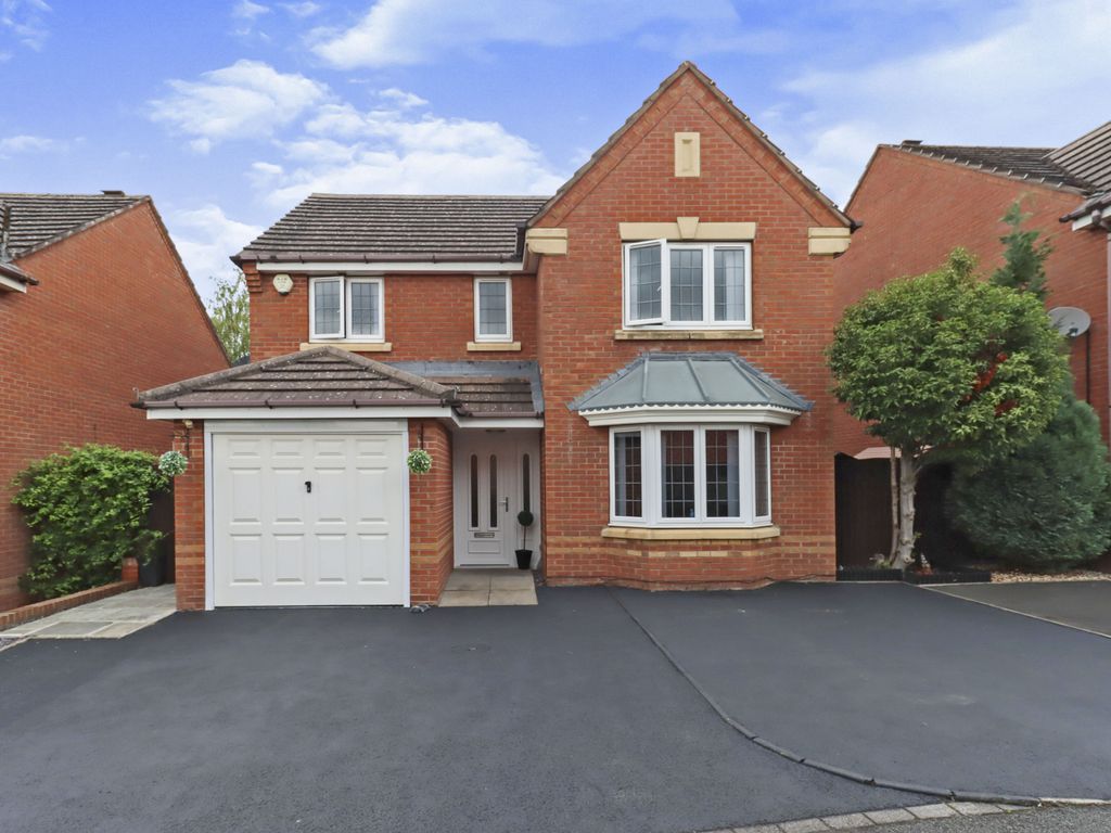 4 bed detached house for sale in Arundel Close, Telford TF3 Zoopla