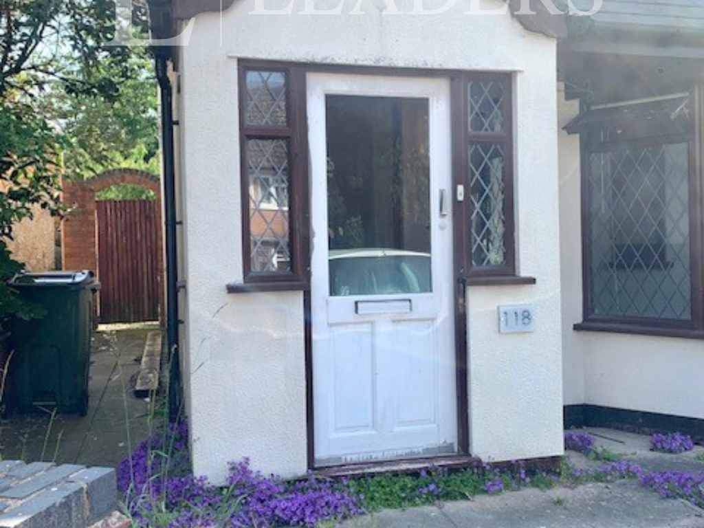 3 bed semidetached house to rent in Broadmoor Avenue, Smethwick B67 Zoopla