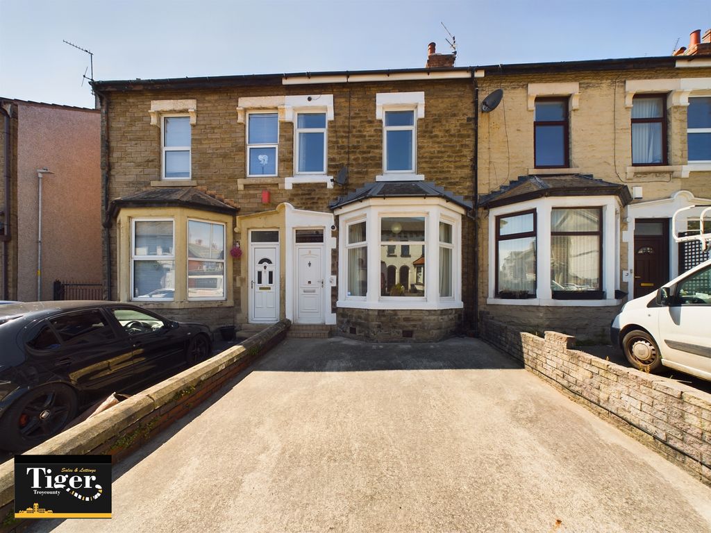 3 bed terraced house for sale in Devonshire Road, Blackpool FY3 Zoopla