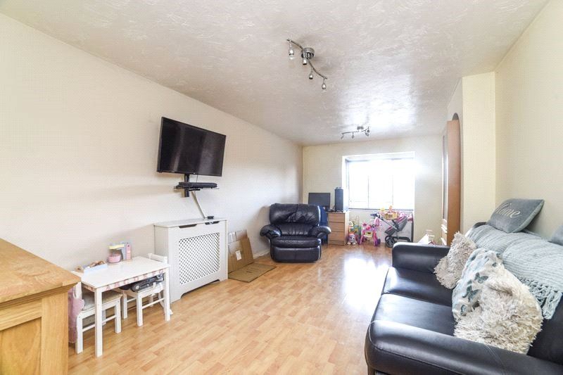 Hawthorne Crescent, West Drayton, Middlesex UB7  