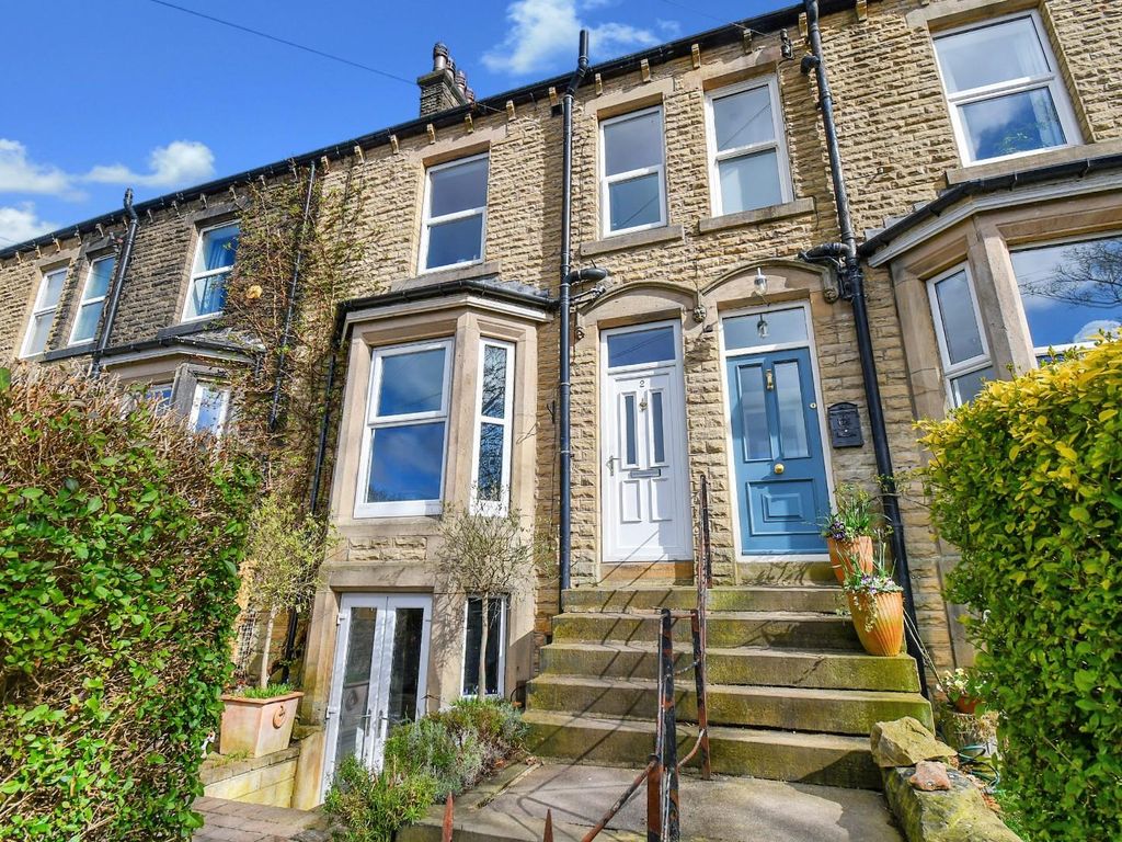 4 bed terraced house for sale in Maple Terrace, Yeadon, Leeds LS19 Zoopla