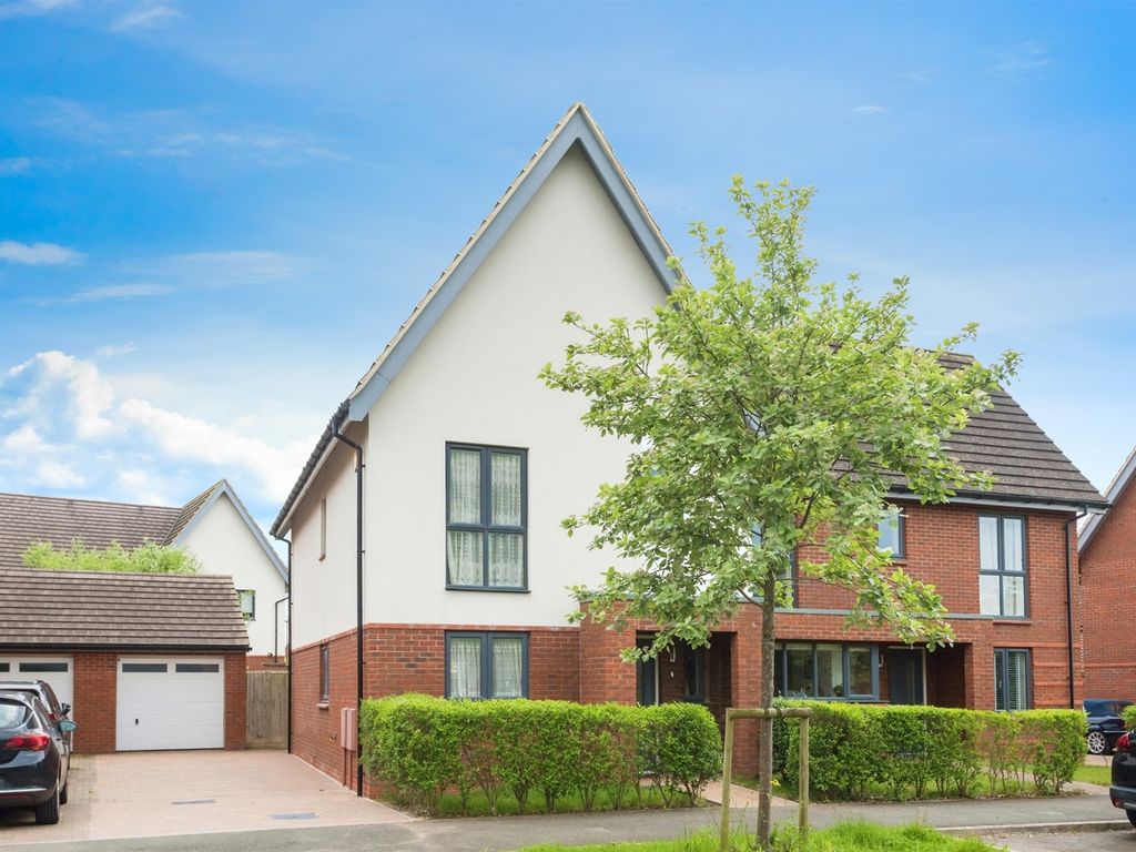 3 bed semidetached house for sale in Woolner Road, Tadpole Garden