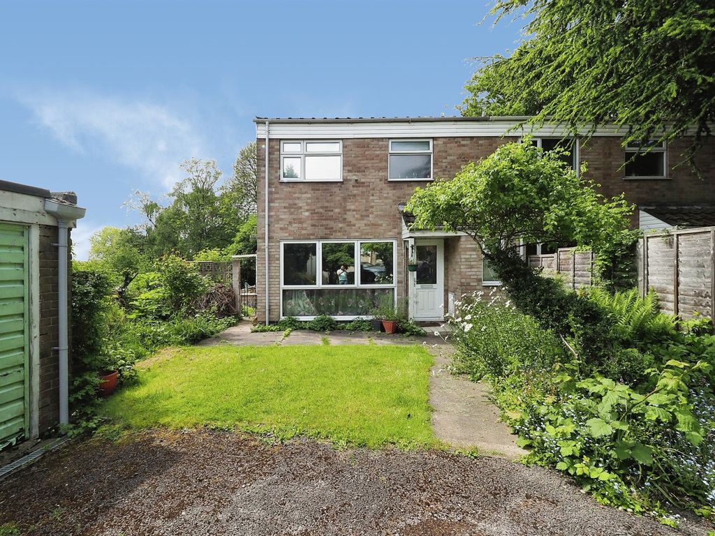 3 bed semidetached house for sale in Highfield Gardens, Highfield Road