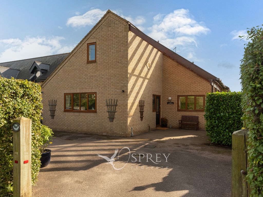 4 bed detached house for sale in Main Street, Cotterstock, Peterborough