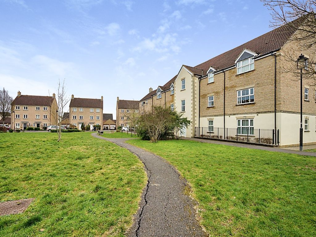 1 bed flat for sale in Kingfisher Court, Calne SN11 Zoopla