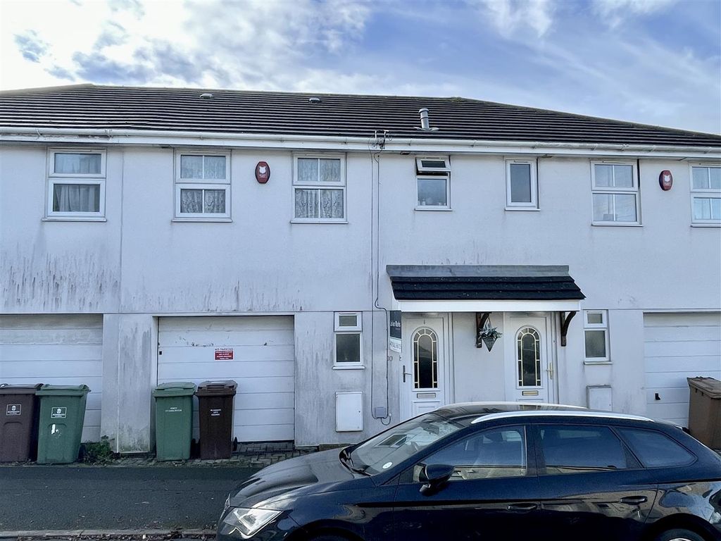 3 bed terraced house for sale in Whitleigh Avenue, Crownhill, Plymouth