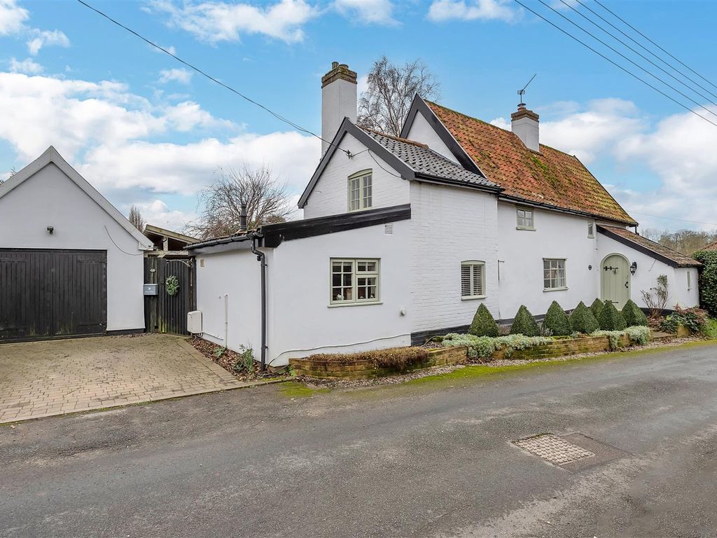 3 bed cottage for sale in Duke Street, Stanton, Bury St. Edmunds IP31