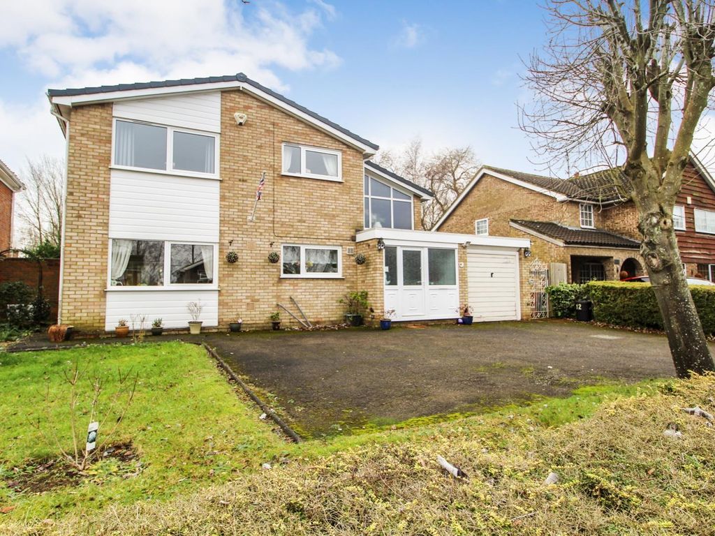 4 bed property for sale in Wentworth Way, Bletchley, Milton Keynes MK3