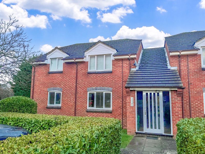 Studio to rent in Nash Close, North Mymms, Hatfield AL9 Zoopla