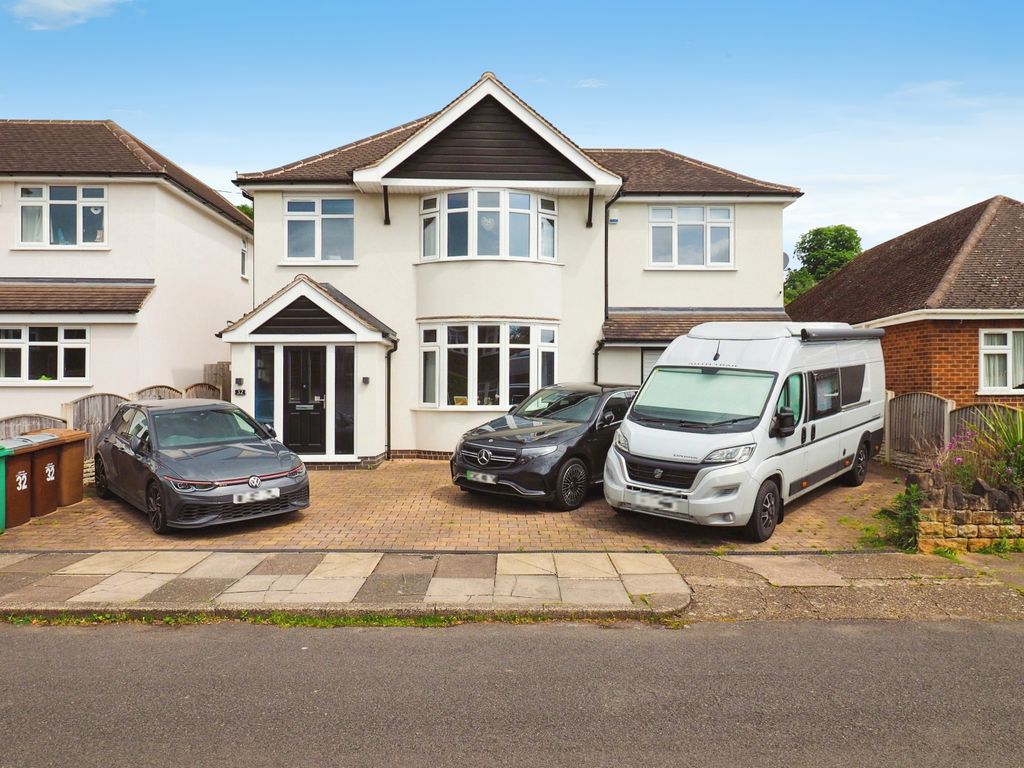 5 bed detached house for sale in Parkside Gardens, Nottingham