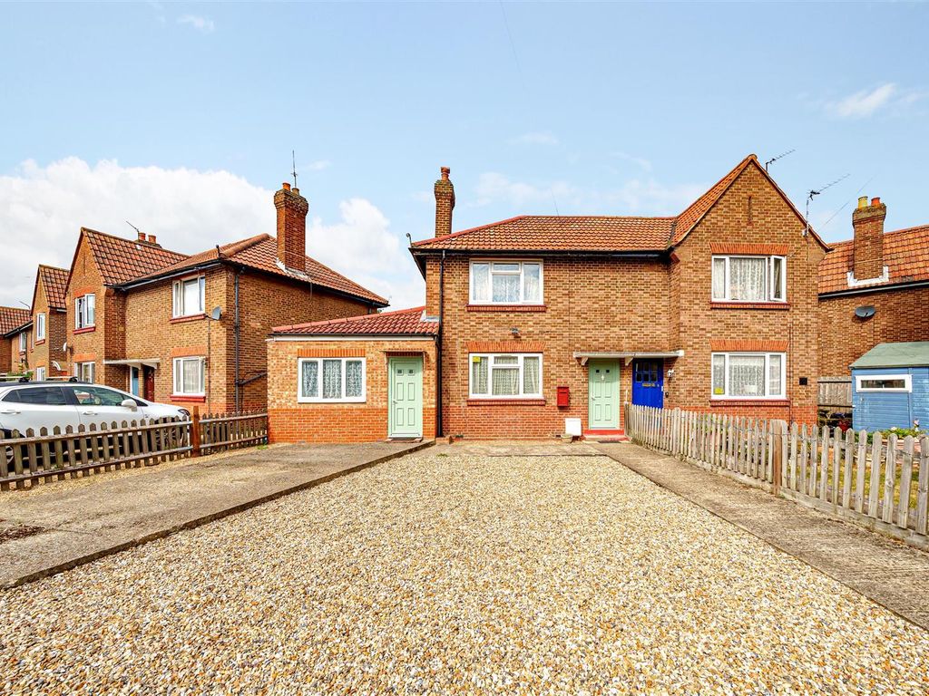 3 bed semidetached house for sale in Cleves Road, Ham, Richmond TW10