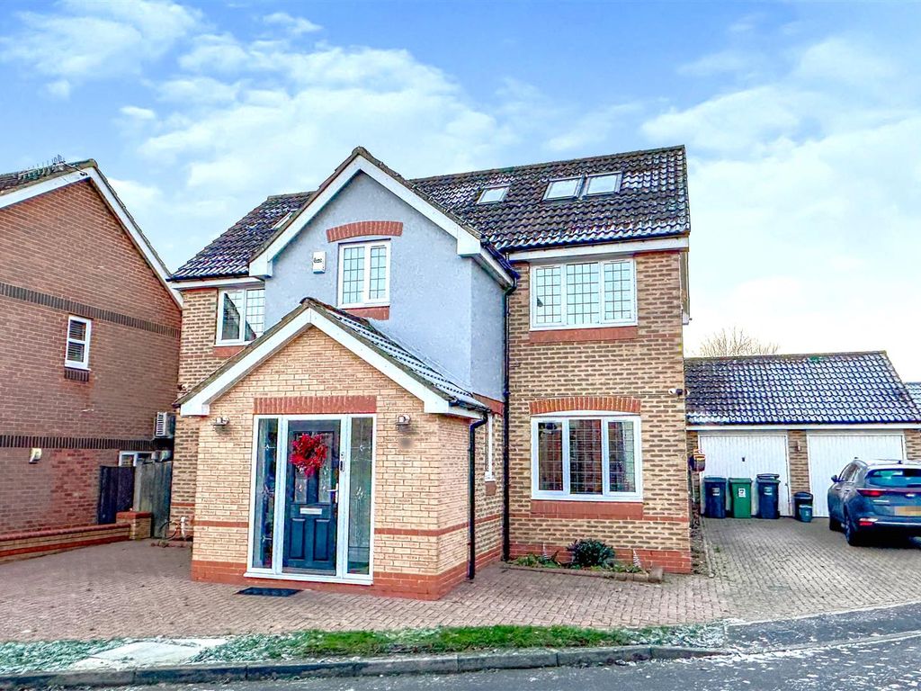 Little Catherells, Hemel Hempstead HP1  