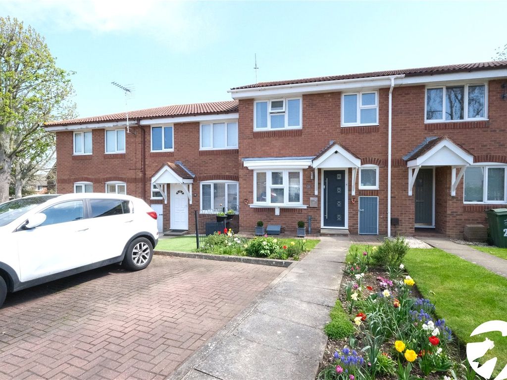 3 bed terraced house for sale in St. Peters Close, Kent