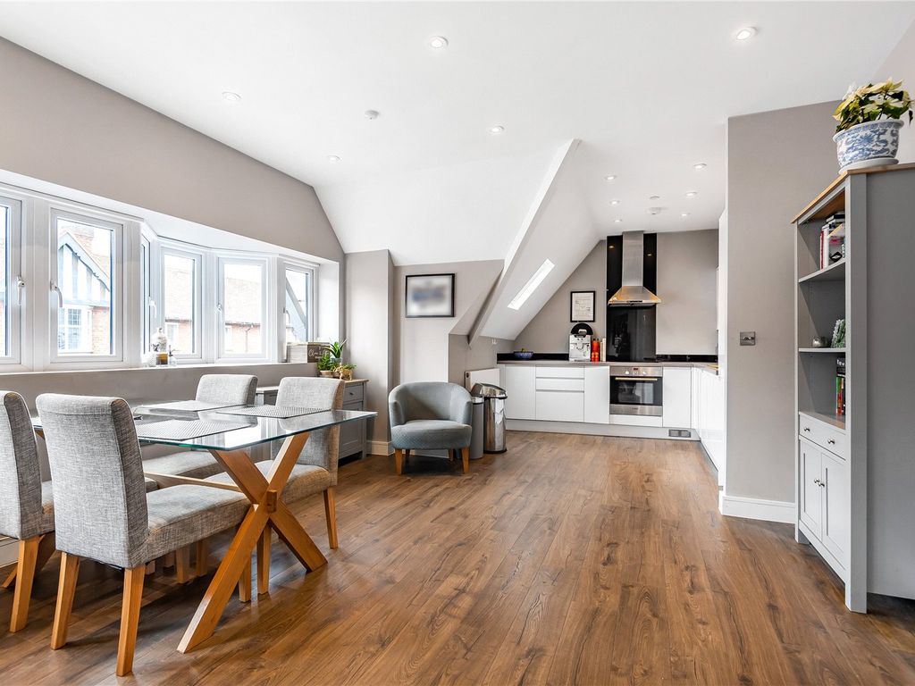 Orchehill Chambers 52 Packhorse Road Gerrards Cross SL9  