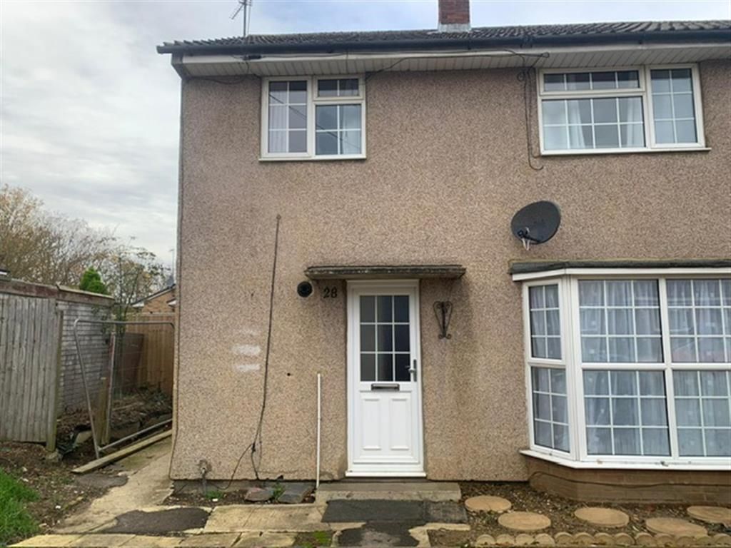 Studio to rent in Carlton Close, Aylesbury HP19, £750 pcm Zoopla