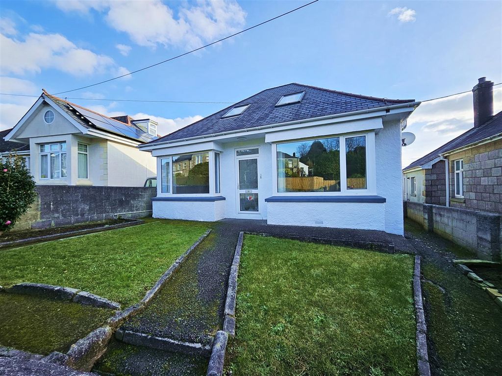 3 bed detached bungalow for sale in Tregonissey Road, St. Austell PL25