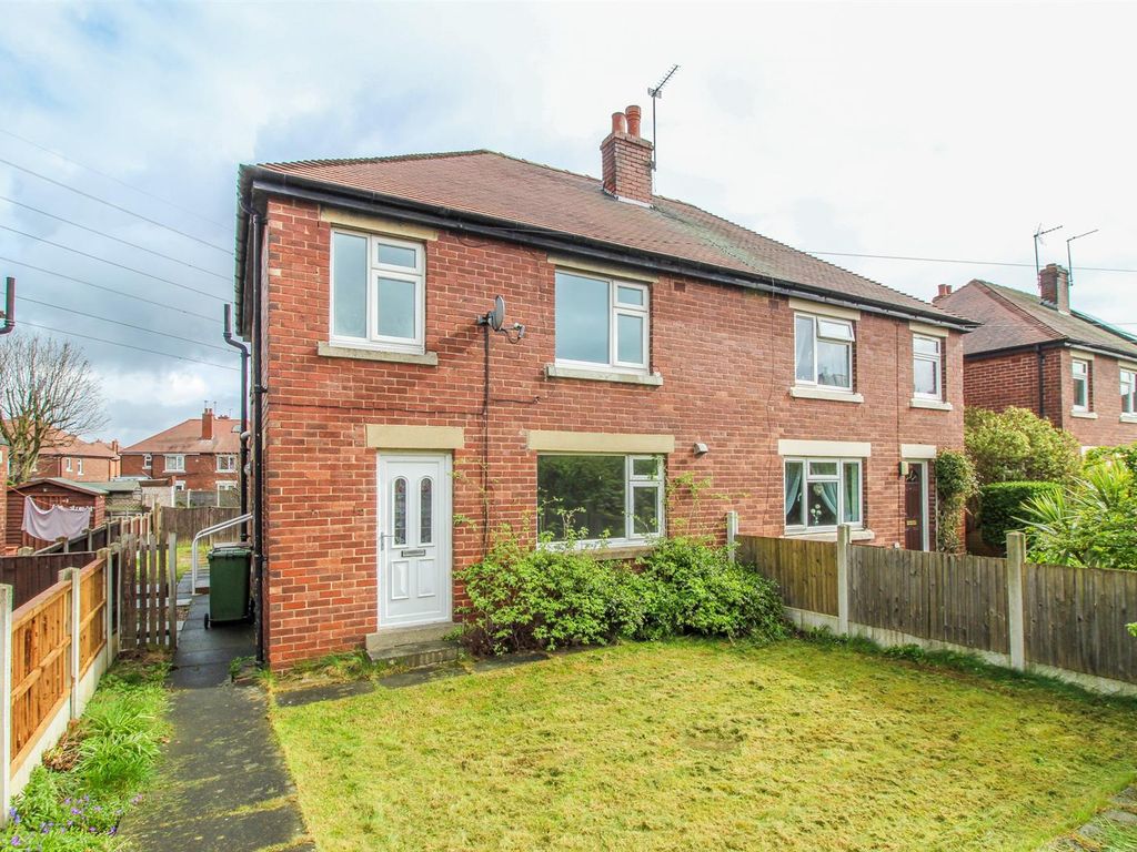 3 bed semidetached house for sale in Andrew Crescent, Outwood