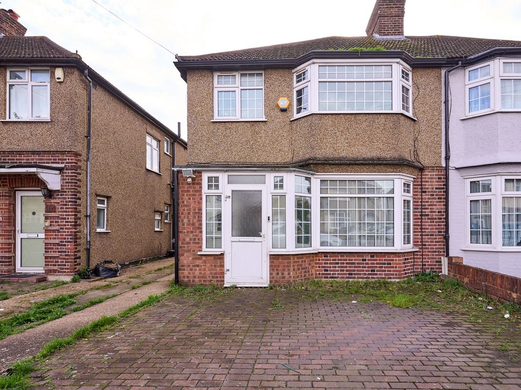 Westwick Gardens, Hounslow TW4  