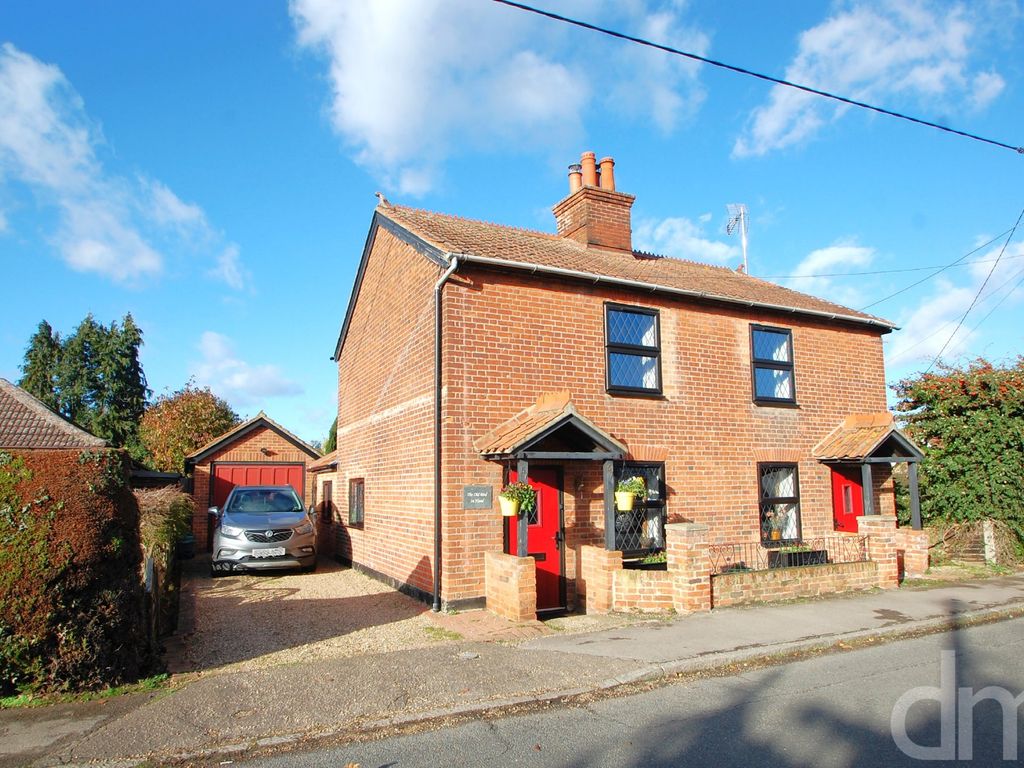 4 bed detached house for sale in Chapel Road, Tiptree, Colchester CO5