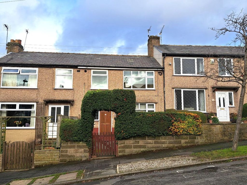 3 bed terraced house to rent in Threshfield Crescent, Birkenshaw