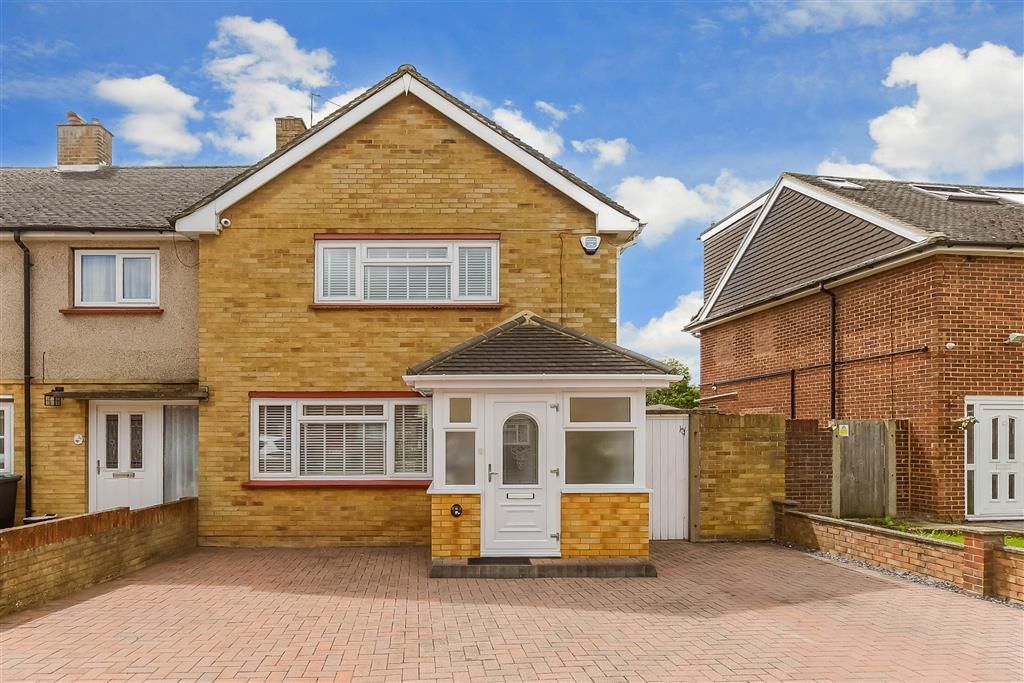2 bed semidetached house for sale in Aspdin Road, Northfleet