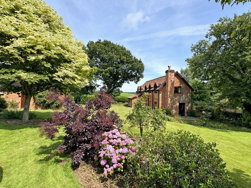 4 bed detached house for sale in Stoneyford, Colaton Raleigh, Sidmouth