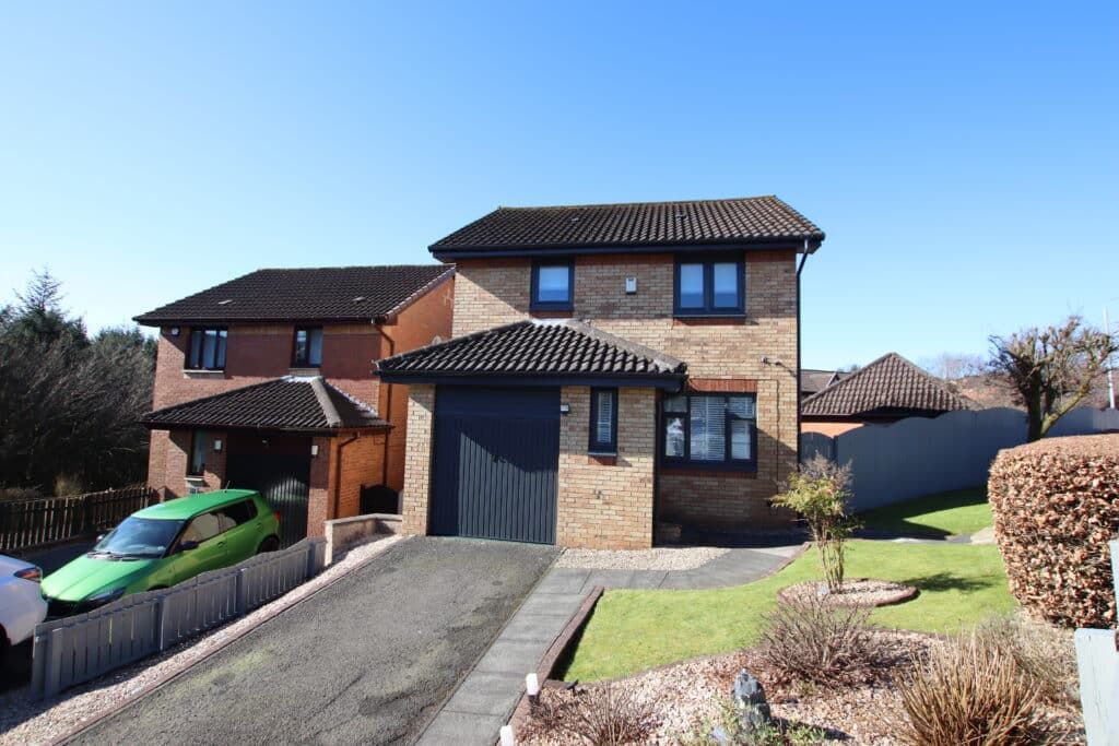 3 bed detached house for sale in Binniehill Road, Balloch, Cumbernauld